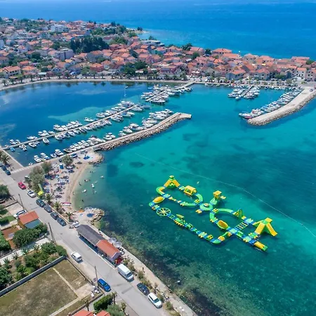 Adrian Apartman *